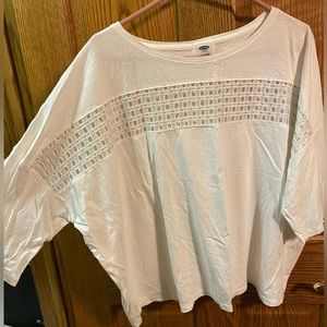 Old navy tee